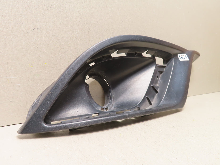 2014-2020 DODGE DURANGO RIGHT PASSENGER SIDE FOG LIGHT LAMP BEZEL OEM 08871124