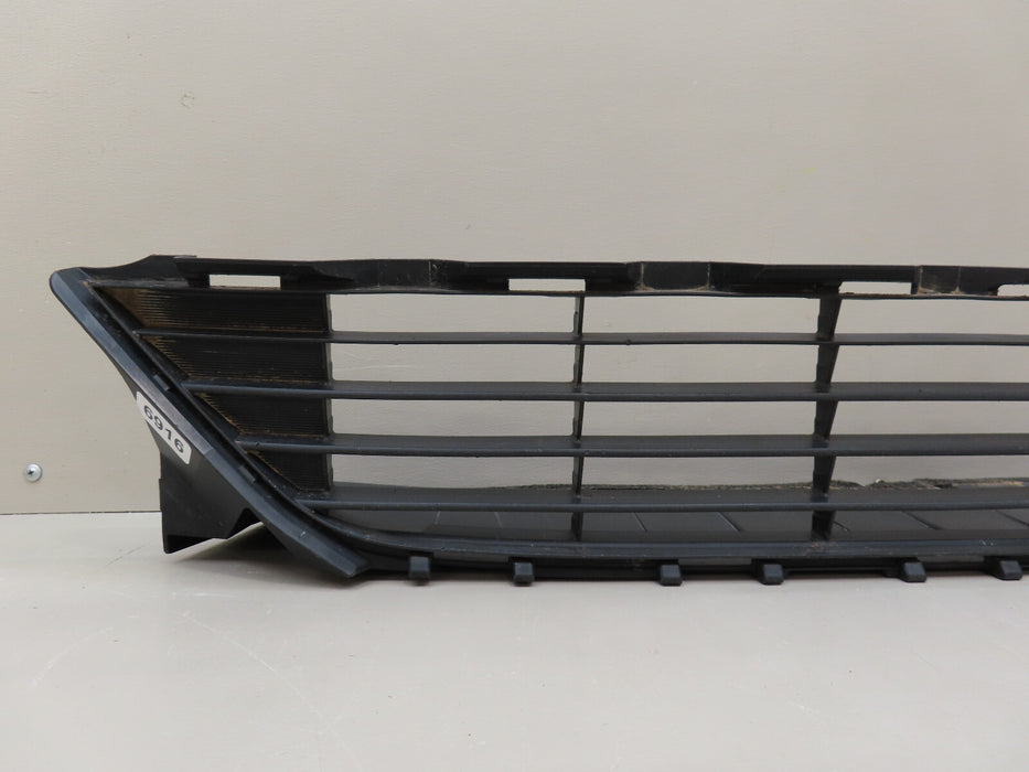 2015-2017 TOYOTA PRIUS C FRONT LOWER BUMPER GRILL GRILLE OEM