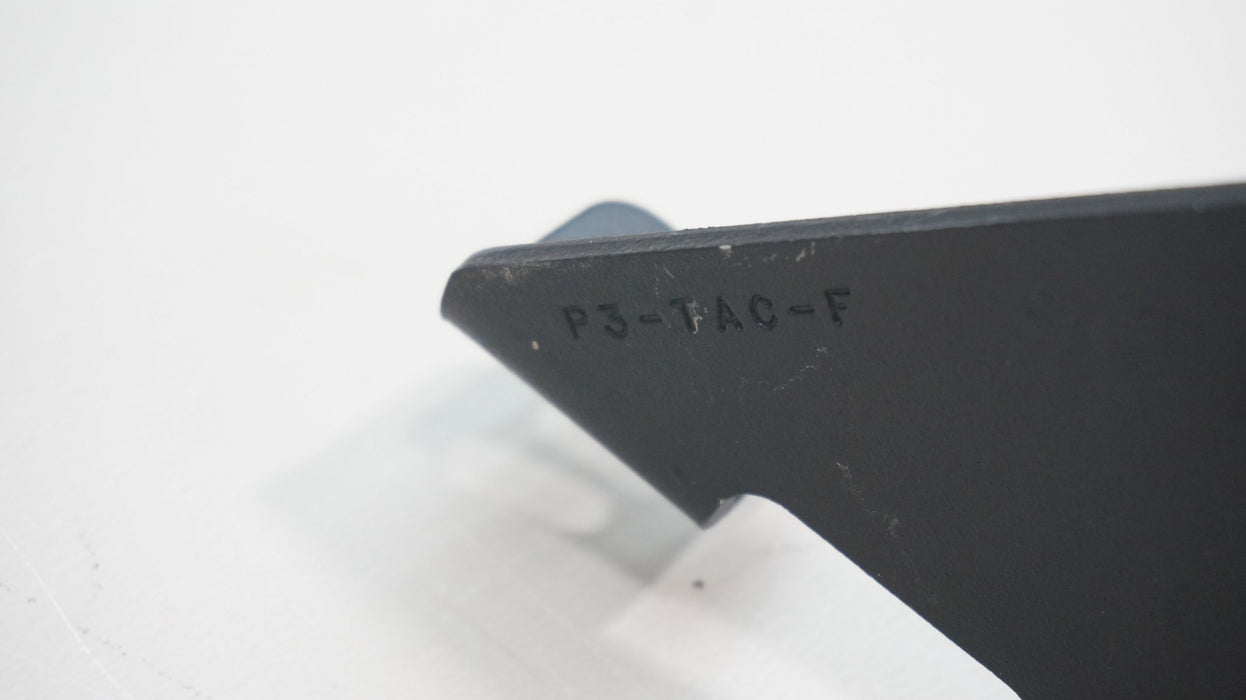 2016-2023 TOYOTA TACOMA RIGHT SIDE STEP RUNNING BOARD OEM