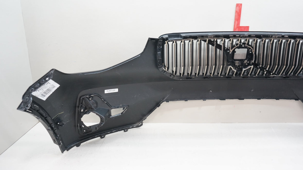 2019-2022 VOLVO XC40 FRONT BUMPER COVER PANEL WITH GRILLE OEM 31690933