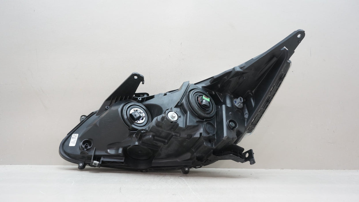 2016-2017 HONDA ACCORD FRONT RIGHT PASSENGER SIDE HALOGEN HEADLIGHT OEM