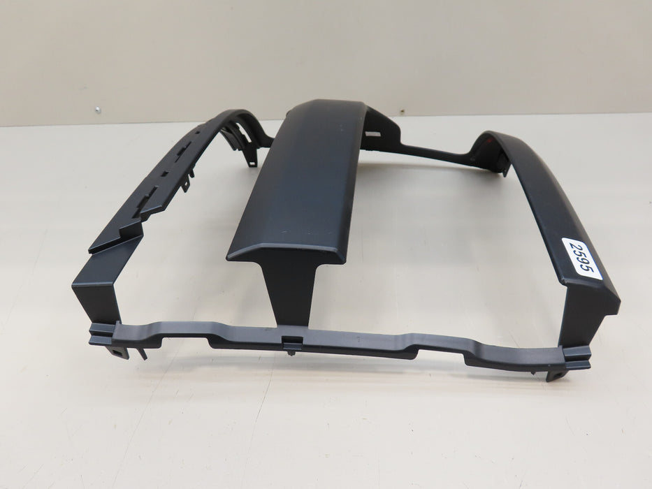 2016-2018 CHEVROLET SILVERADO 1500 FRONT RIGHT PASSENGER HEADLIGHT BEZEL OEM