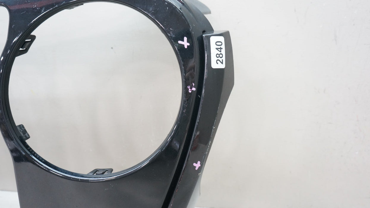 2018-2023 JEEP WRANGLER JL SAHARA FRONT RADIATOR GRILLE GRILL 6BY79TRMA OEM