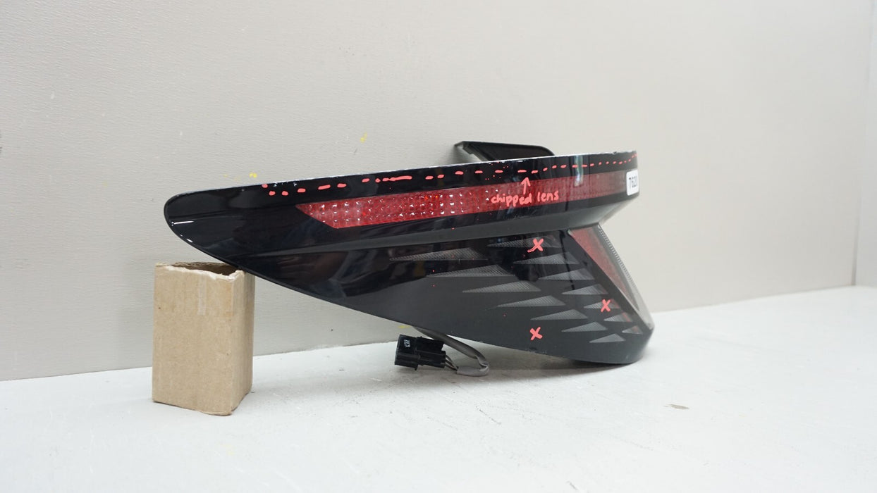 2022-2024 HYUNDAI TUCSON REAR RH RIGHT PASSENGER SIDE OUTER TAIL LIGHT OEM