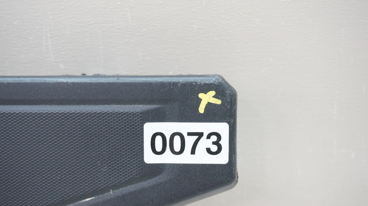 2023-2026 CHEVROLET COLORADO REAR TAILGATE CAP MOLDING OEM 84777541