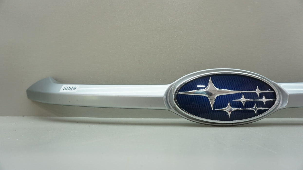2020-2021 SUBARU OUTBACK FRONT BUMPER GRILLE MOLDING TRIM W/ EMBLEM OEM