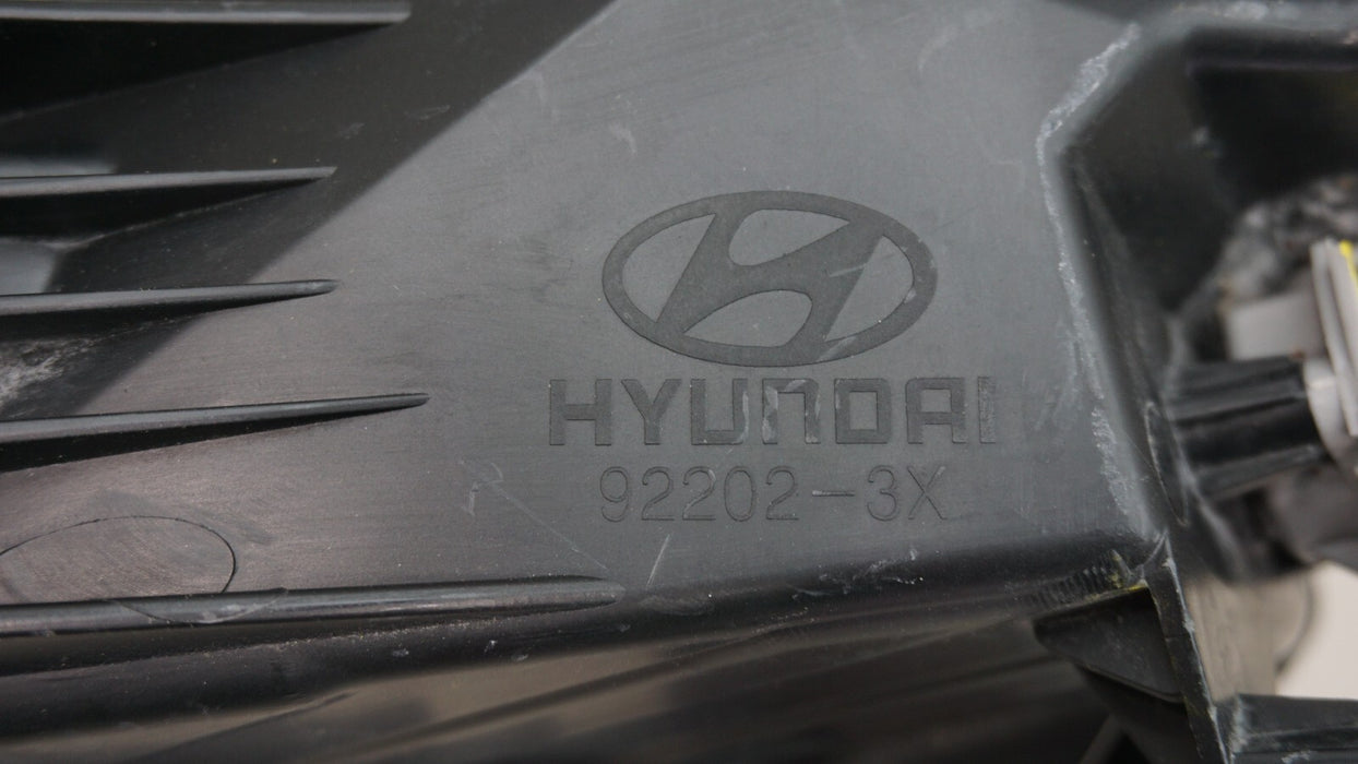 2014-2016 HYUNDAI ELANTRA FRONT RH RIGHT PASSENGER SIDE FOG LIGHT OEM