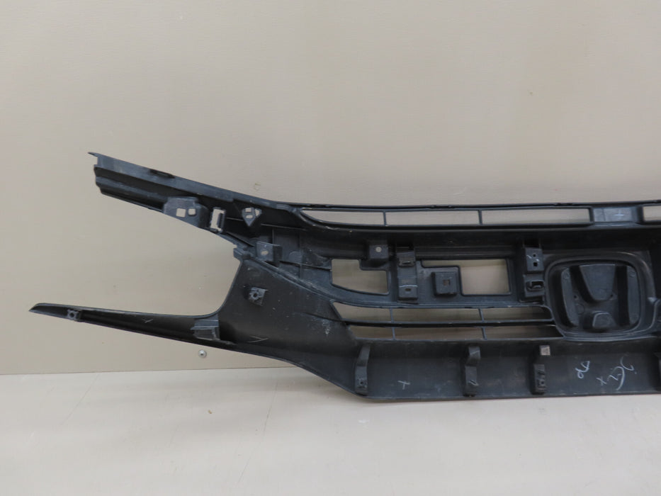 2016-2018 HONDA CIVIC FRONT CENTER UPPER RADIATOR GRILLE GRILL OEM 71121-TBA-A01
