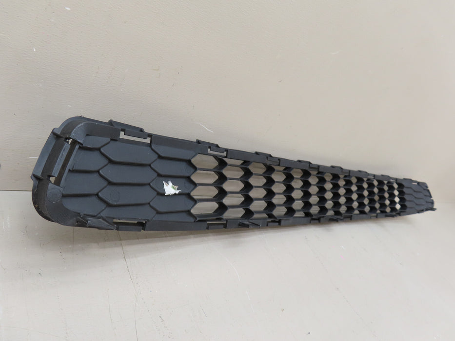 2011-2017 NISSAN LEAF FRONT BUMPER GRILLE GRILL OEM 62256 3NF5A
