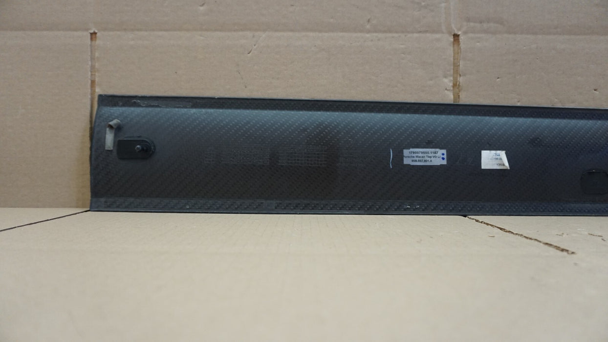 2015-2019 PORSCHE MACAN FRONT LEFT DRIVER SIDE LOWER DOOR MOLDING TRIM OEM