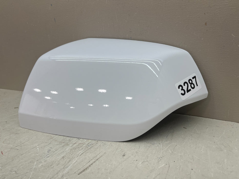 2021-2026 CHEVROLET TAHOE SUBURBAN LH LEFT DRIVER MIRROR CAP WHITE OEM 84703355