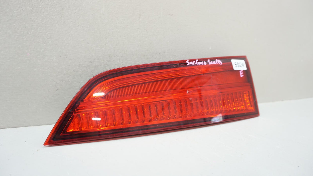 2016-2018 HONDA PILOT REAR RH RIGHT PASSENGER SIDE INNER TAIL LIGHT OEM