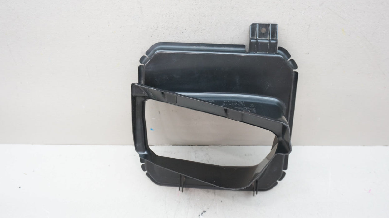 2018-2021 BMW X3 X4 FRONT RIGHT RADIATOR AIR DUCT MOLDING 51748066058 OEM