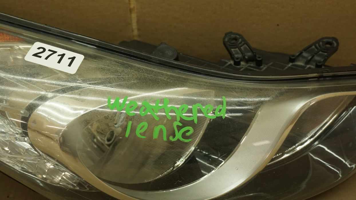 2014 2015 2016 HYUNDAI ELANTRA FRONT RIGHT PASSENGER HEADLIGHT HALOGEN OEM