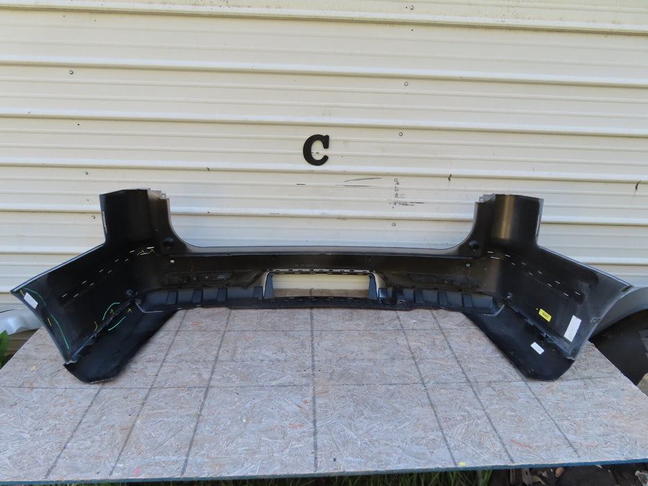 2018-2021 LINCOLN NAVIGATOR REAR UPPER BUMPER COVER PANEL W/ LOWER VALANCE OEM