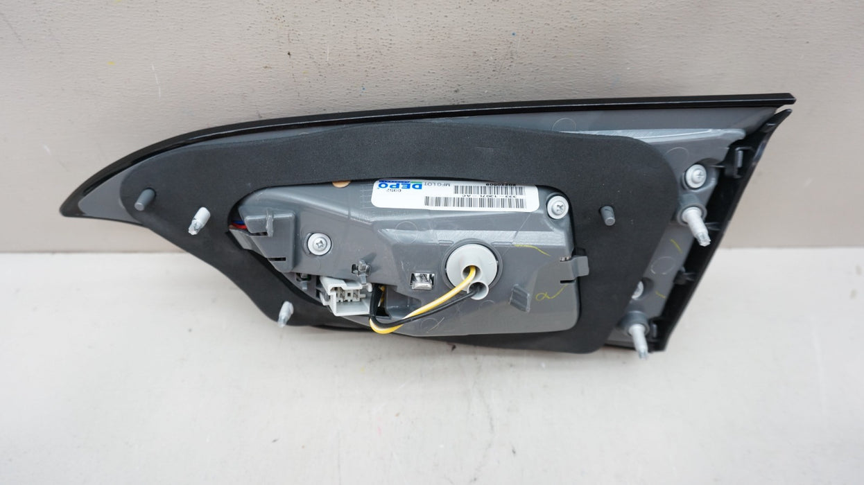 2014-2018 JEEP CHEROKEE REAR LEFT DRIVERS SIDE INNER TAIL LIGHT DEPO AFTERMARKET