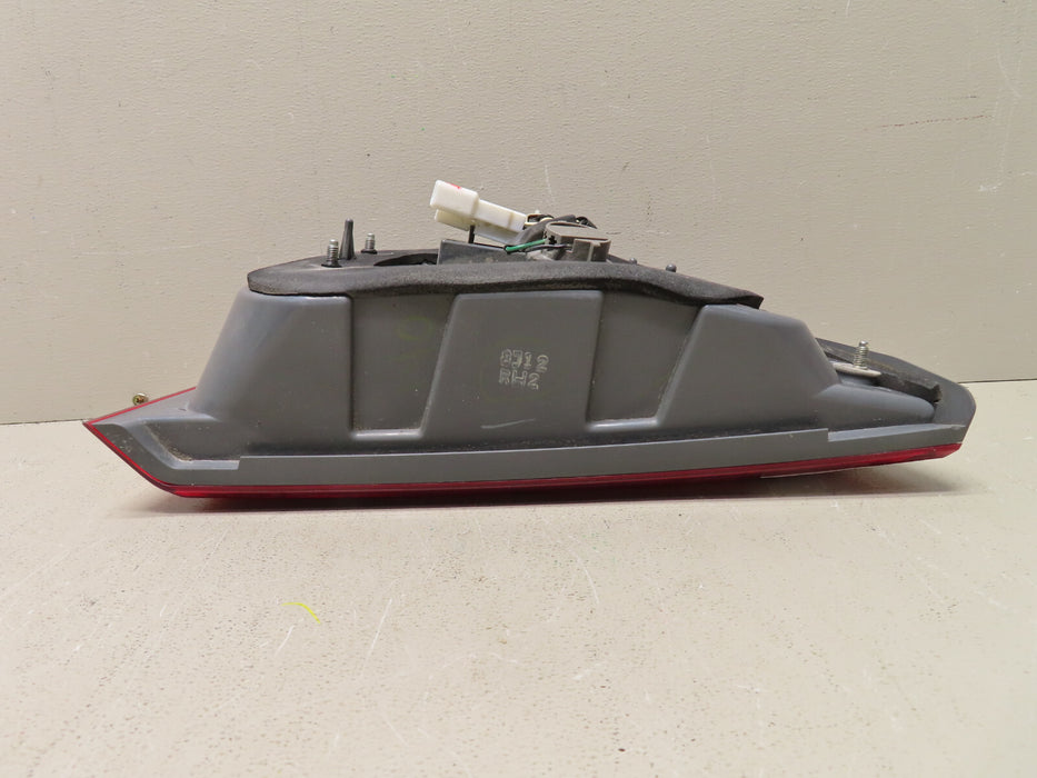 2009-2010 HYUNDAI SONATA RH RIGHT PASSENGER INNER LID TAILLIGHT TAIL LIGHT OEM