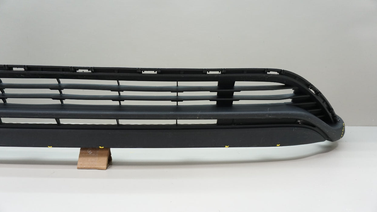 2020-2021 TOYOTA HIGHLANDER FRONT LOWER BUMPER COVER VALANCE OEM 521290E070