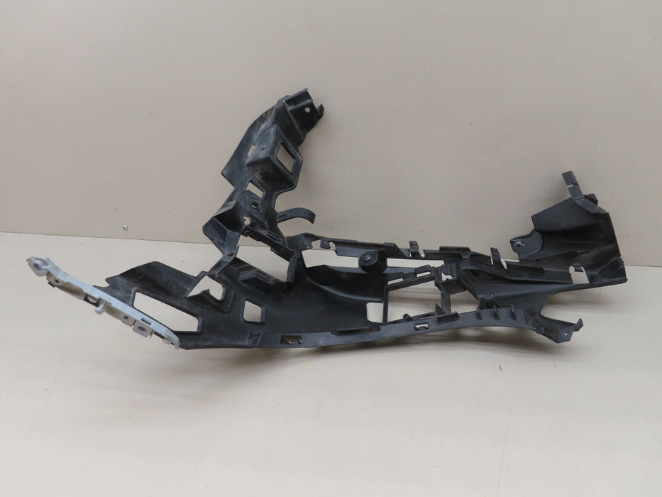 2016-2020 MERCEDES-BENZ E-CLASS FRONT RIGHT PASSENGER SIDE BUMPER BRACKET OEM