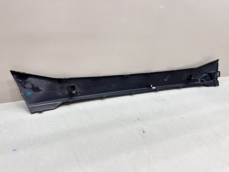 2018-2024 BMW X4 G02 FRONT BUMPER CENTER LOWER TRIM PANEL COVER OEM 5111 8081059