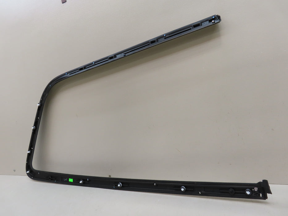 2020-2025 CHRYSLER PACIFICA, VOYAGER REAR RIGHT PASSENGER SIDE QUARTER TRIM OEM