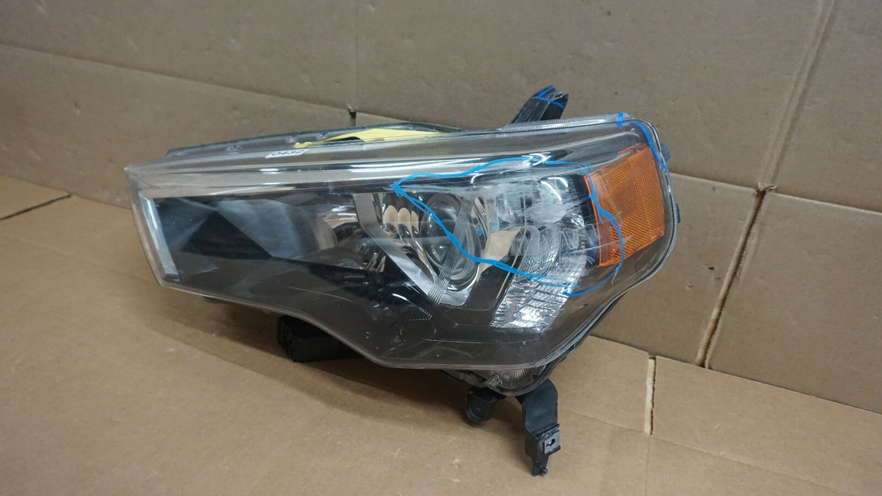 2014-2019 TOYOTA 4RUNNER LEFT DRIVER SIDE HEADLIGHT HALOGEN HEADLAMP LIGHT OEM