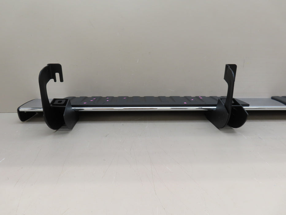 2015-2019 CHEVROLET/GMC SILVERADO-SIERRA 2500 3500 LEFT DRIVER RUNNING BOARD OEM