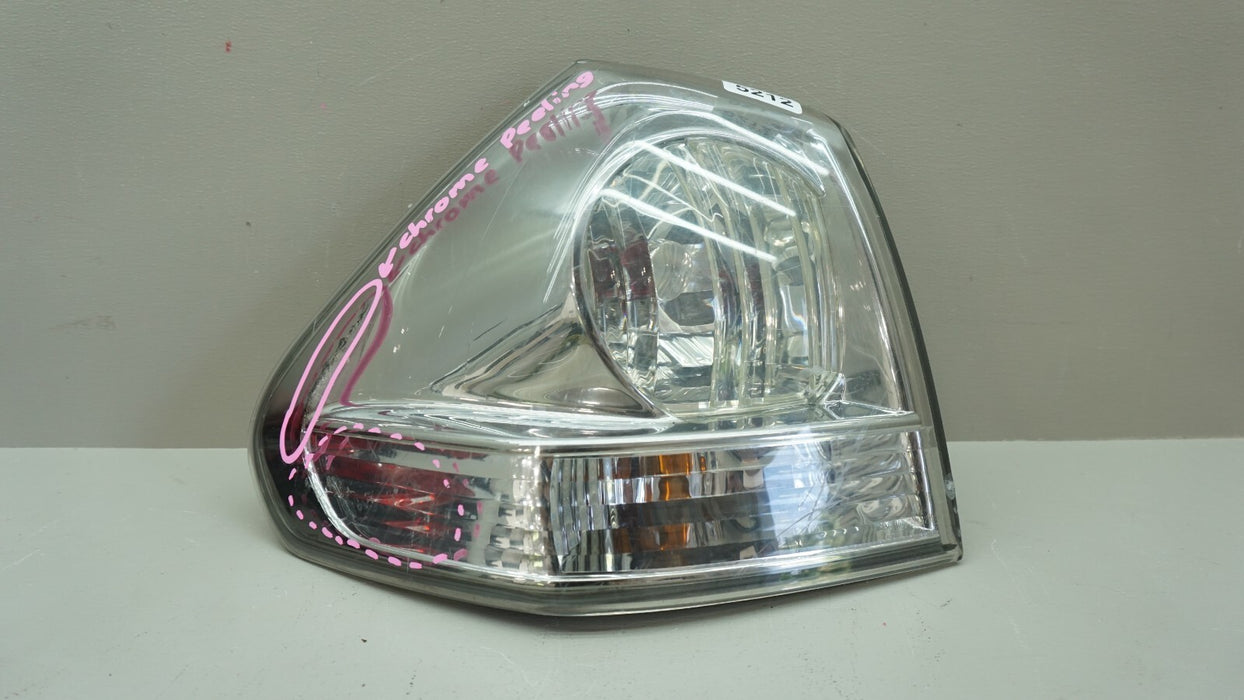 2004-2009 LEXUS RX330 RX350 REAR LEFT DRIVER SIDE OUTER TAIL LIGHT LAMP OEM