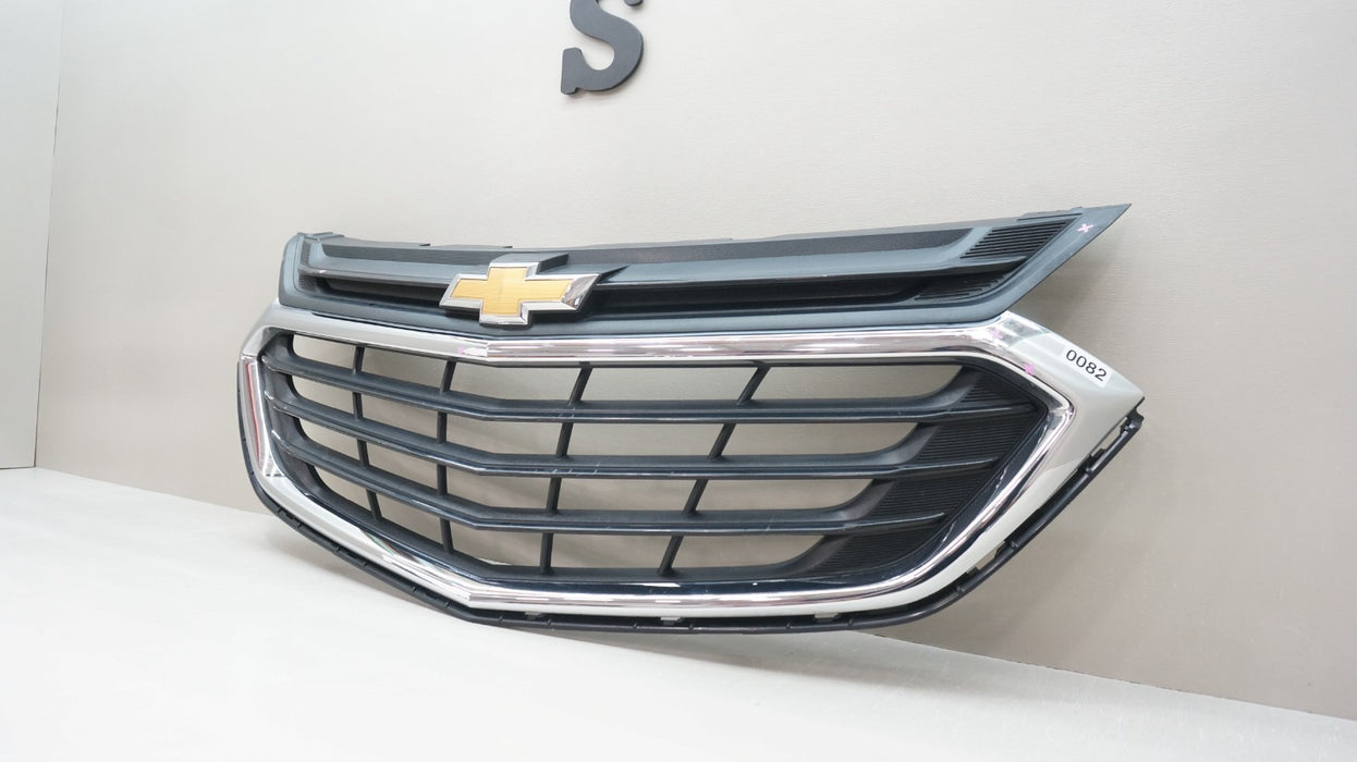 2018-2021 CHEVROLET EQUINOX FRONT BUMPER RADIATOR GRILLE OEM 84150748
