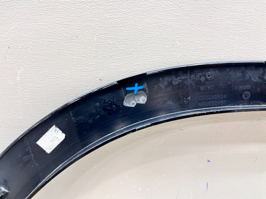 2020-2025 LAND ROVER DEFENDER L663 LH FRONT WHEEL FENDER FLARE OEM L8B2-16A075