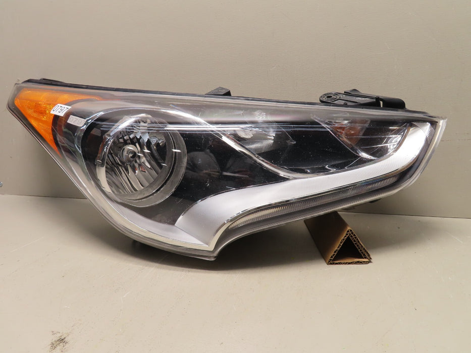2012-2017 Hyundai Veloster Right RH Halogen w/LED Headlight lamp OEM