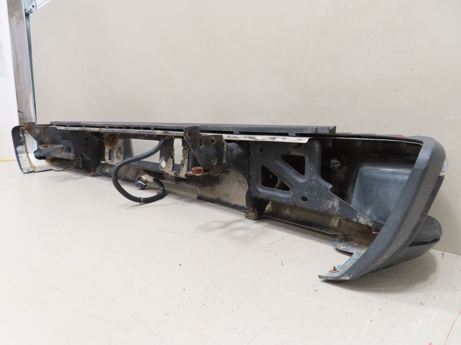 2014-2019 CHEVROLET SILVERADO GMC SIERRA 1500 REAR METAL BUMPER PDC SENSOR OEM