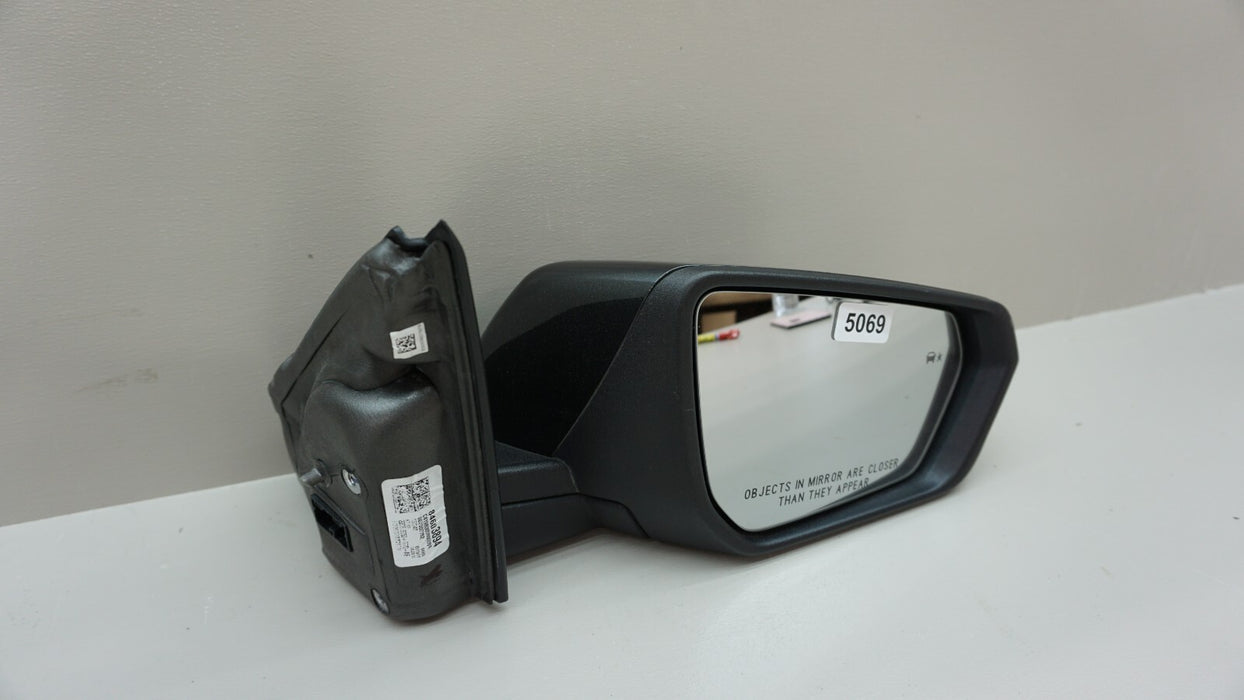 2016-2018 CHEVROLET MALIBU FRONT RIGHT PASSENGER SIDE MIRROR OEM 607557782
