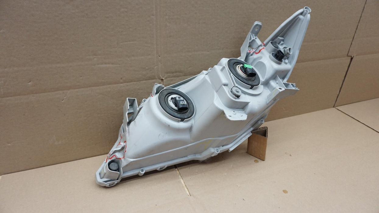 2012-2014 TOYOTA CAMRY FRONT RIGHT PASSENGER SIDE HEADLIGHT HEADLAMP HALOGEN OEM