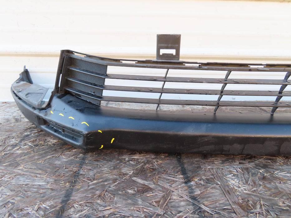 2017 2018 2019 TOYOTA HIGHLANDER FRONT BUMPER COVER OEM 52129 0E030