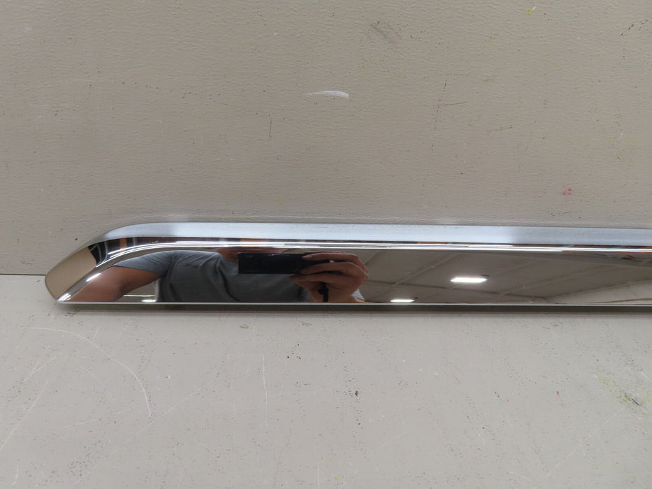 2016-2020 VOLVO XC90 REAR RIGHT PASSENGER LOWER DOOR MOLDING OEM