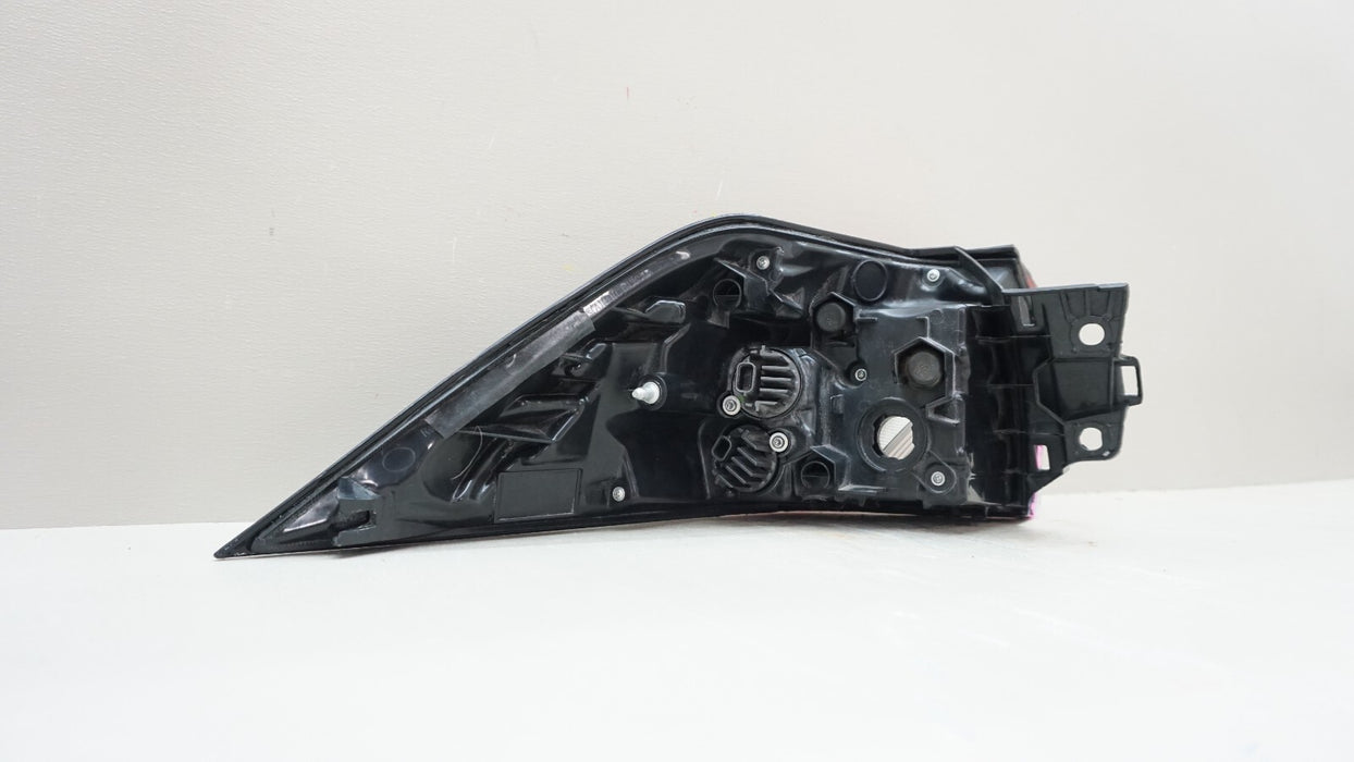 2019-2023 TOYOTA RAV4 REAR RIGHT PASSENGER SIDE TAIL LIGHT LED OEM 19 20 21 22