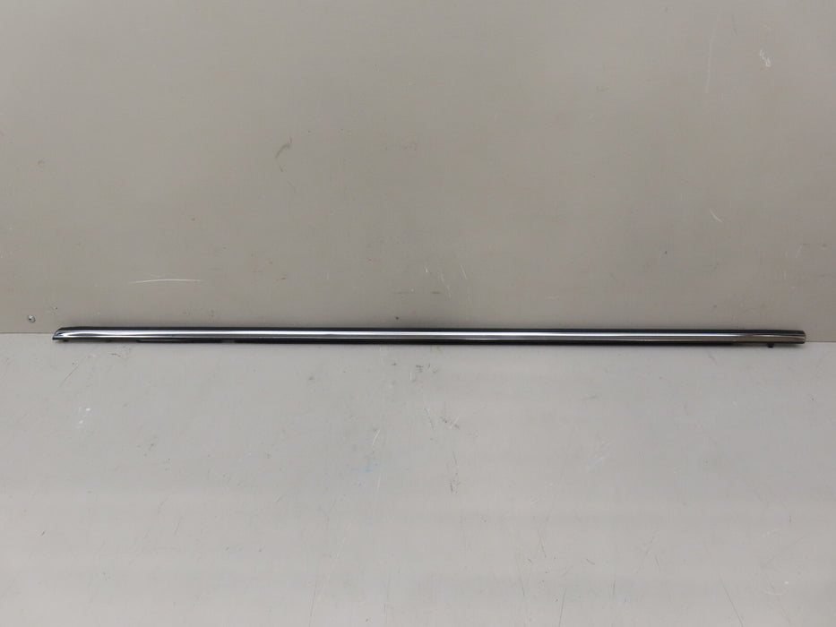 2014-2018 SUBARU FORESTER FRONT LEFT DRIVER SIDE BELT MOLDING OEM