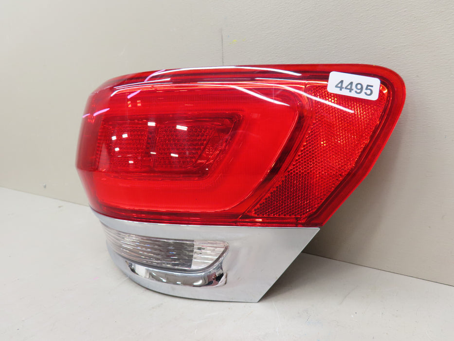 2014-2019 JEEP GRAND CHEROKEE RIGHT TAILLIGHT LAMP OEM P68110016AD