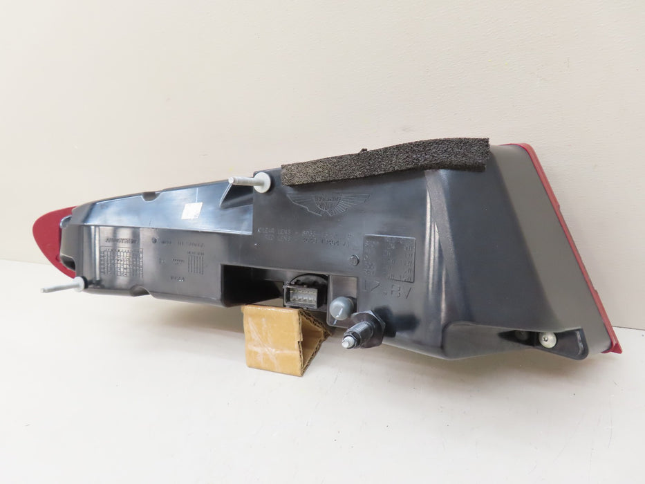 ASTON MARTIN D89,V8 VANTAGE REAR RIGHT PASSENGER SIDE TAIL LIGHT OEM