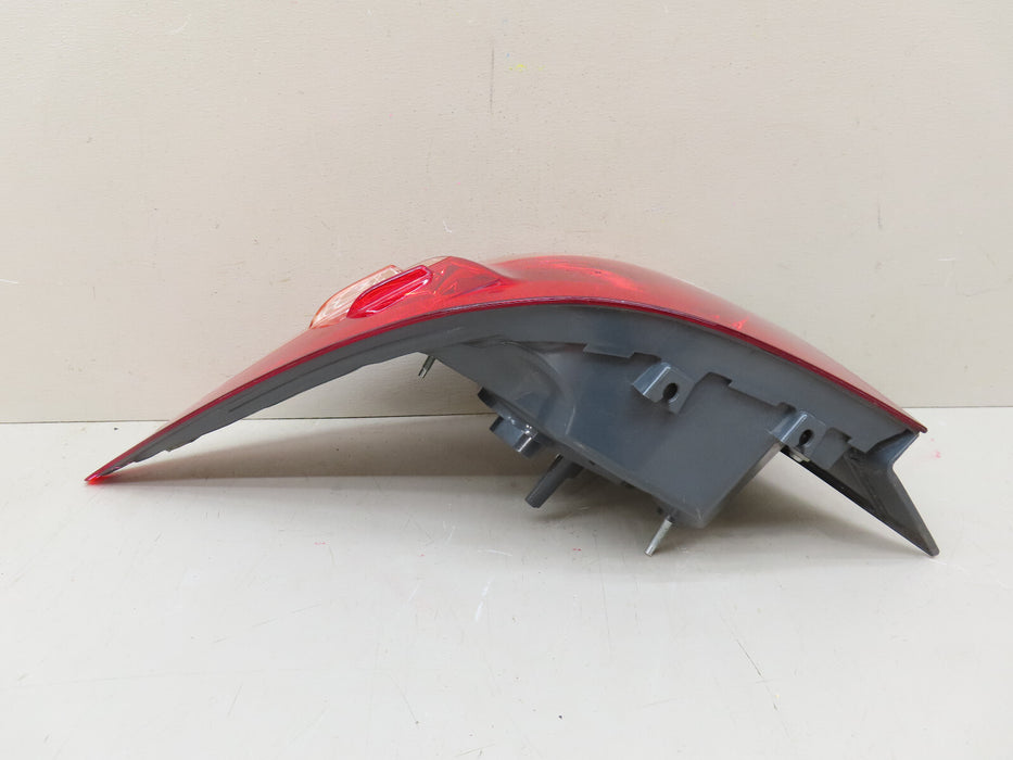 2014-2016 TOYOTA COROLLA REAR LEFT DRIVER SIDE TAIL LIGHT OUTER OEM