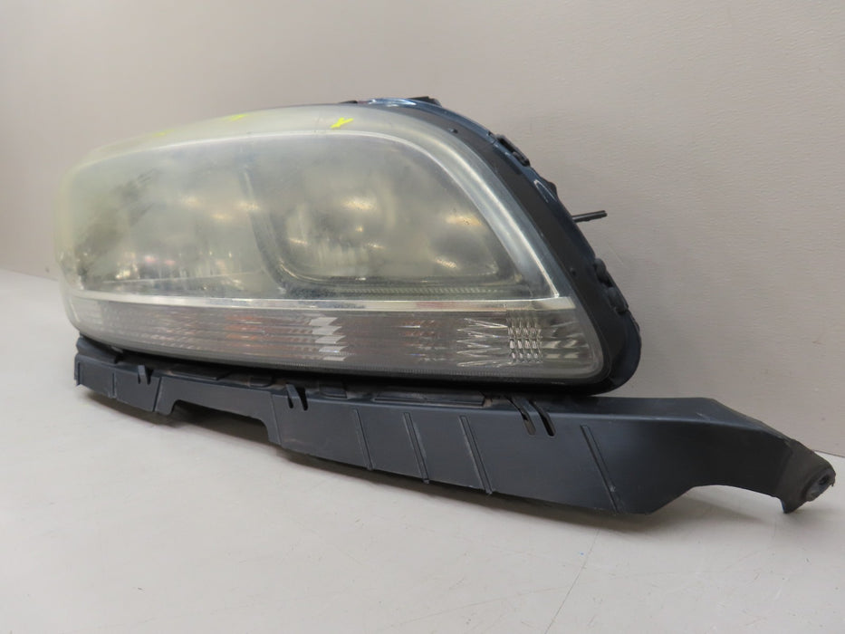 2013-2015 CHEVROLET MALIBU FRONT RIGHT PASSENGER SIDE HEADLIGHT OEM 9336