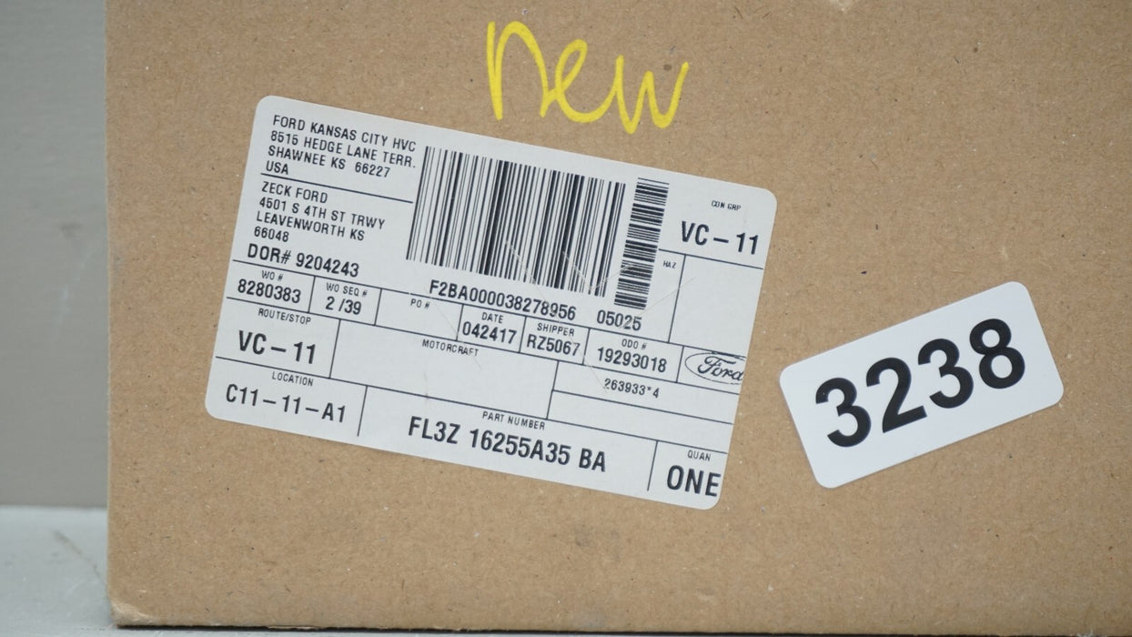 *NEW* 2015-2018 FORD F-150 CREW CAB REAR LEFT DOOR MOLDING OEM FL3Z16255A35BA