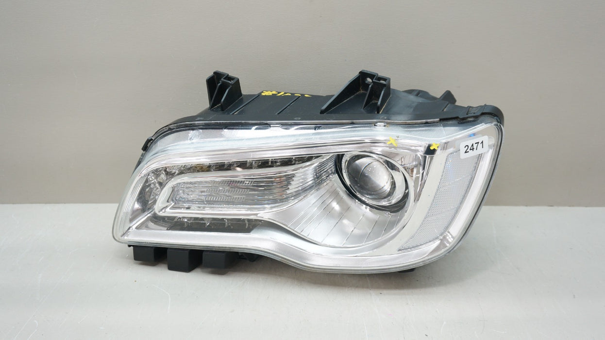 2015-2017 CHRYSLER 300 FRONT LEFT DRIVER SIDE HALOGEN HEADLIGHT OEM