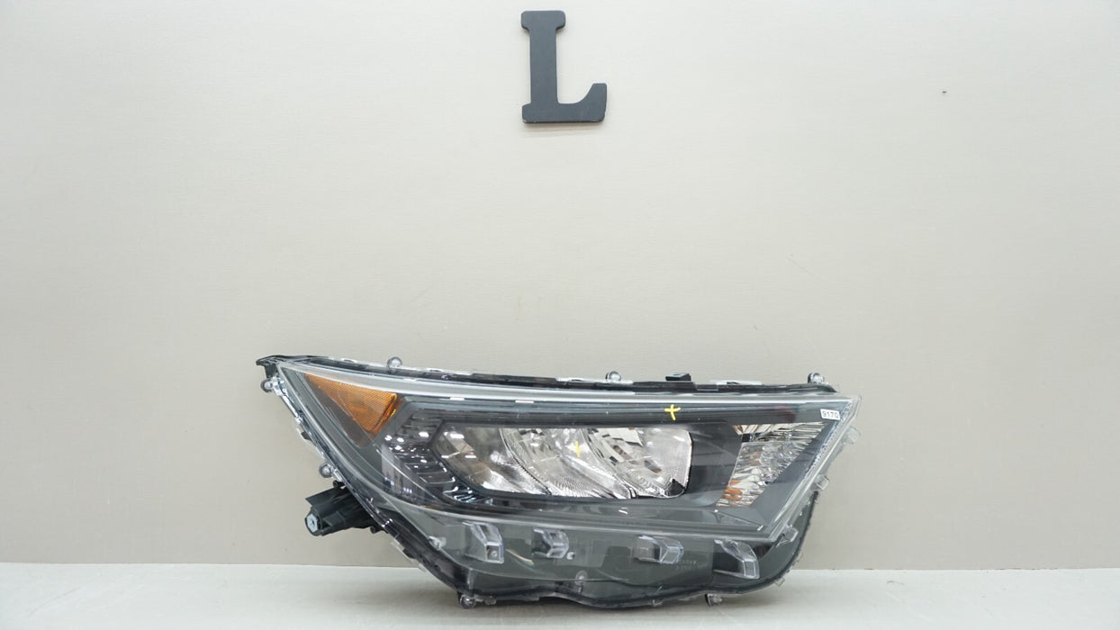 2019-2022 TOYOTA RAV4 FRONT RIGHT PASSENGER SIDE HEADLIGHT LED OEM
