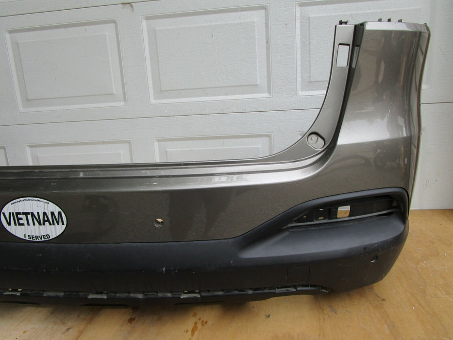 16 17 KIA SORENTO REAR BUMPER COVER OEM