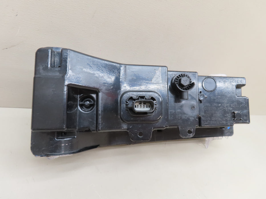 2022 2023 LINCOLN NAVIGATOR LEFT DRIVER SIDE FOG LIGHT LED OEM