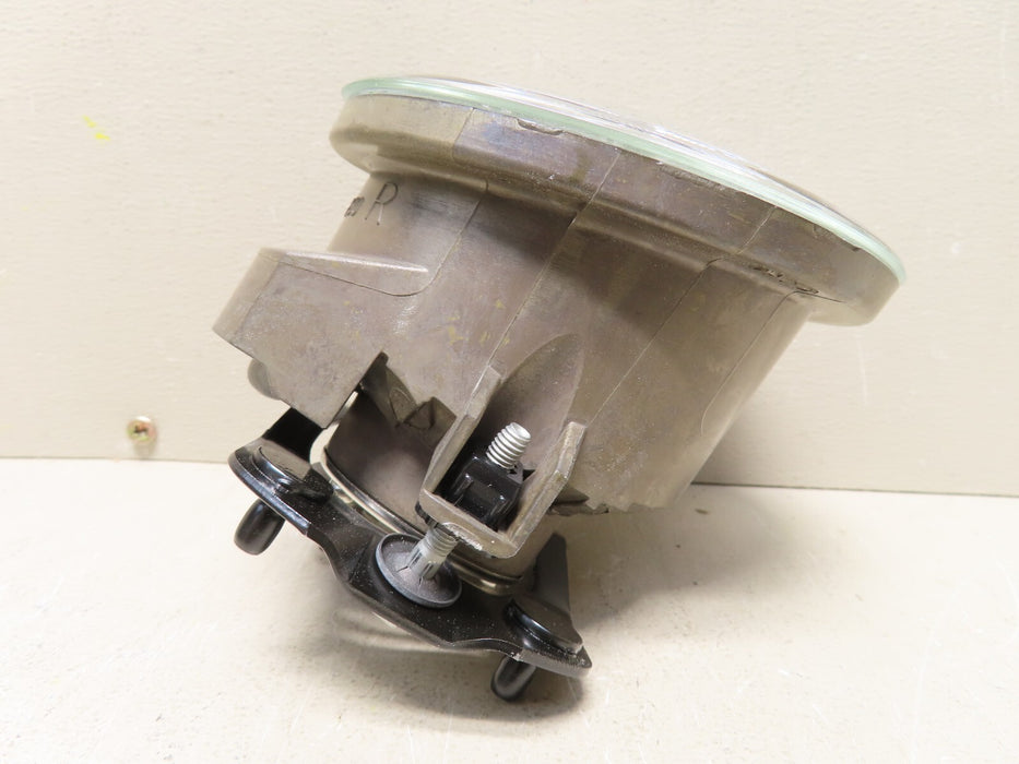 2003-2005 INFINITI FX35 FX45 FRONT RIGHT PASSENGER FOG LIGHT OEM 26150-8J000