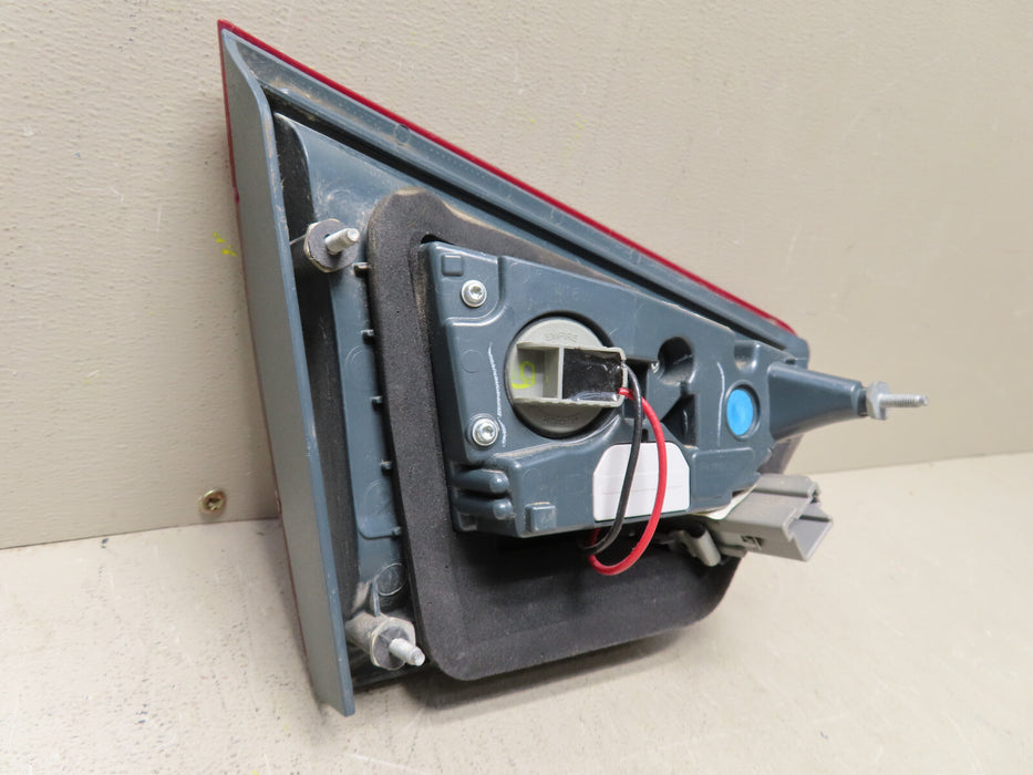 2013 2014 2015 2016 FORD FUSION RIGHT INNER TAIL LIGHT LAMP OEM