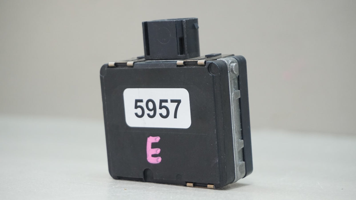 2019-2021 MERCEDES CLA C CLASS BLIND SPOT RADAR SENSOR MODULE OEM 0203302029